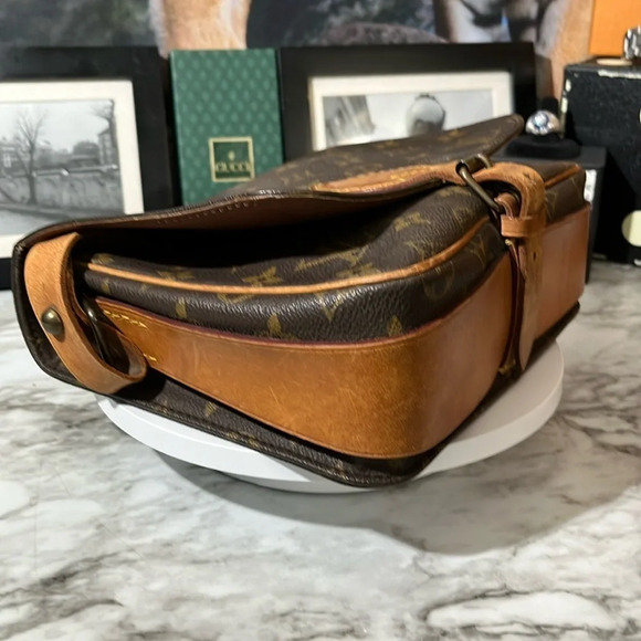 LOUIS VUITTON CARTOUCHIERE MM SHOULDER BAG PURSE MONOGRAM - Picture 9 of 17